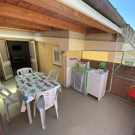 Appartamento Casa Vacanze 70M2 Alba Adriatica Luaran gambar