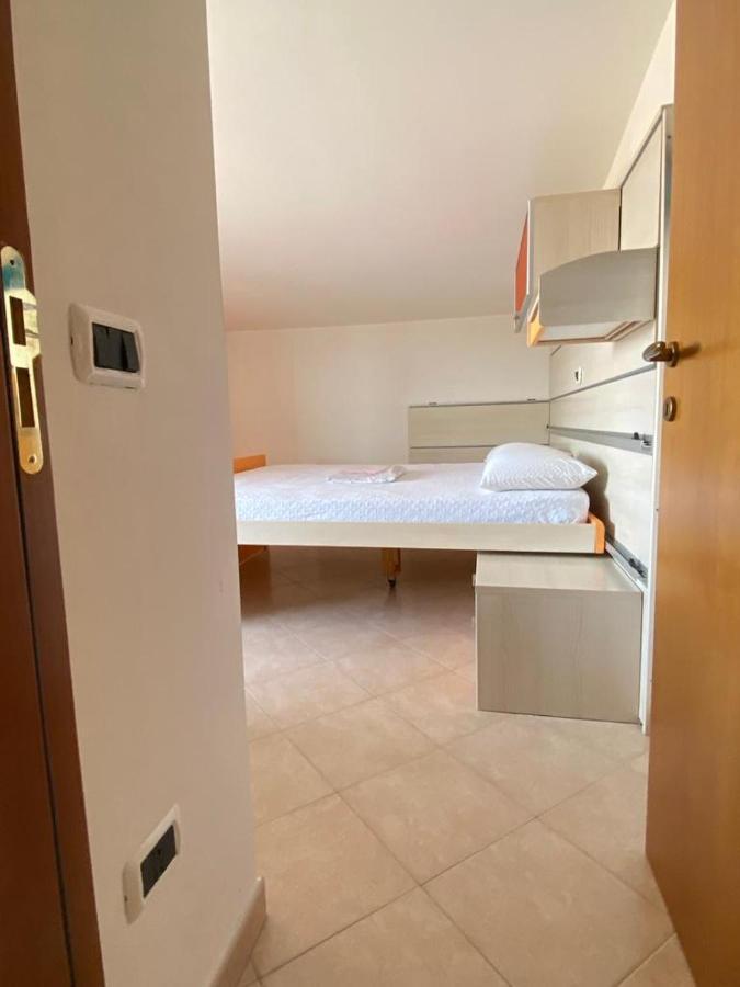 Appartamento Casa Vacanze 70M2 Alba Adriatica Luaran gambar