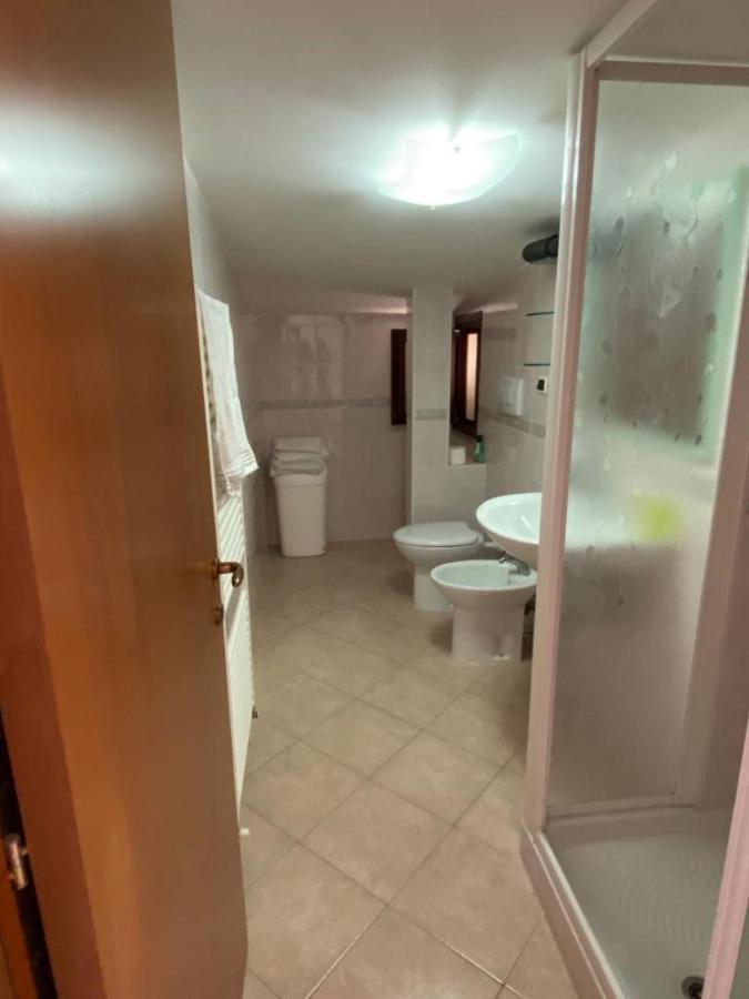 Appartamento Casa Vacanze 70M2 Alba Adriatica Luaran gambar