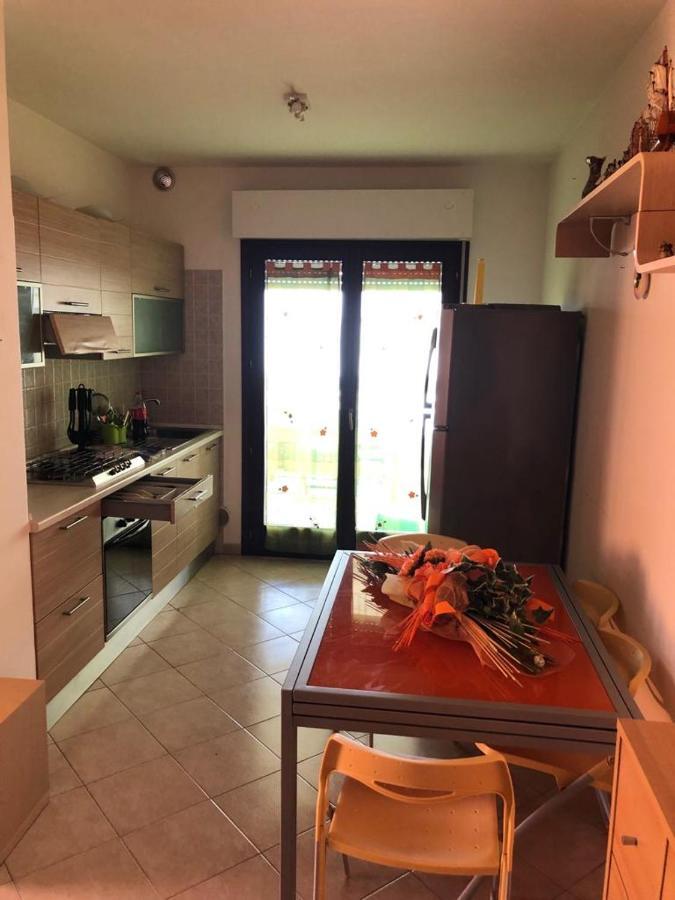 Appartamento Casa Vacanze 70M2 Alba Adriatica Luaran gambar